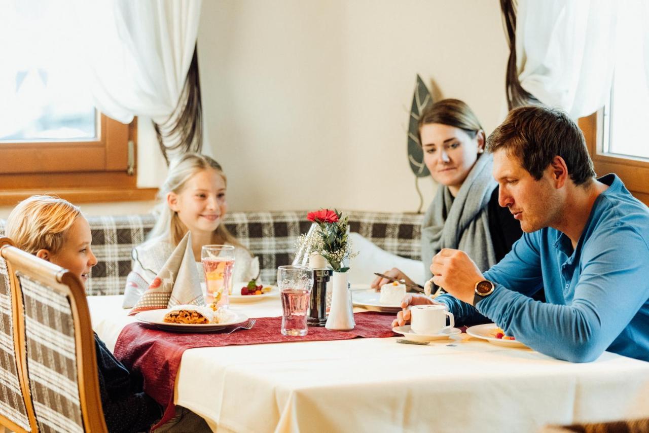 Hotel Mittagskogel Pitztal Sankt Leonhard im Pitztal Luaran gambar