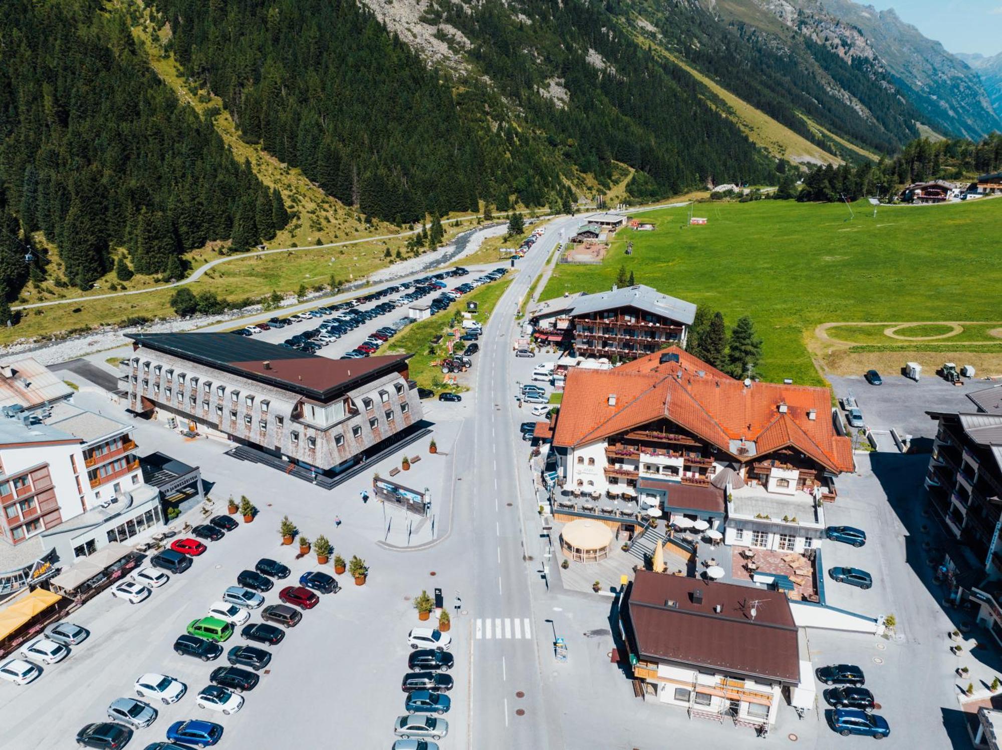 Hotel Mittagskogel Pitztal Sankt Leonhard im Pitztal Luaran gambar