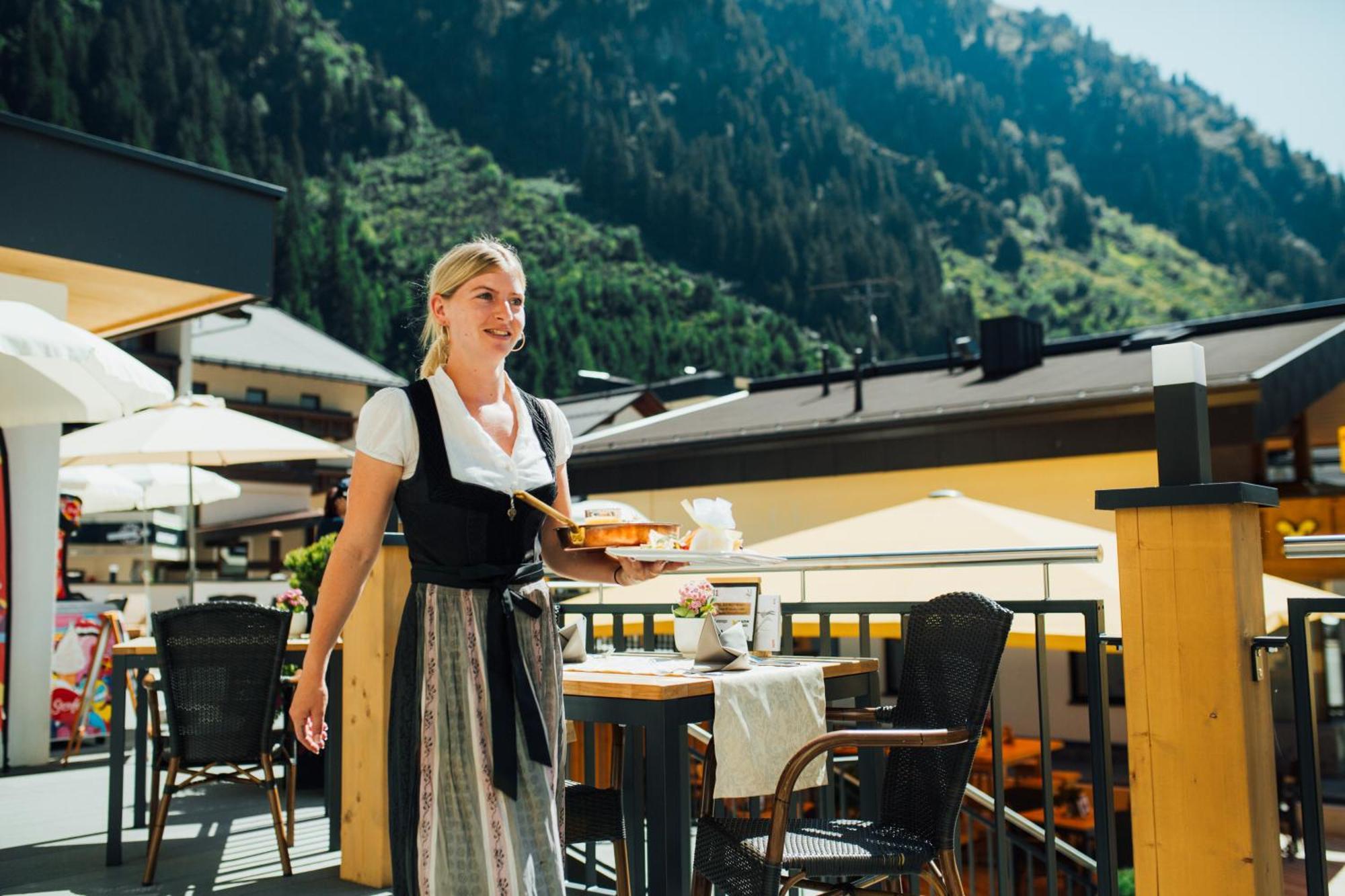 Hotel Mittagskogel Pitztal Sankt Leonhard im Pitztal Luaran gambar